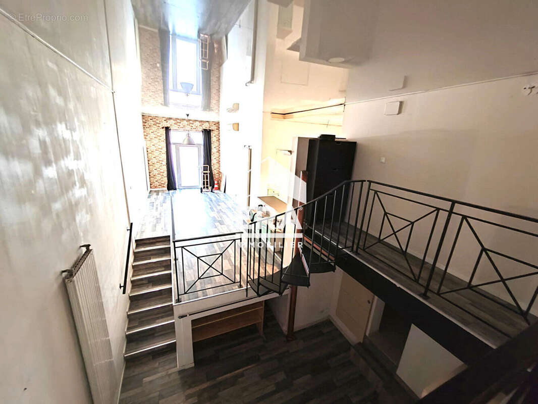 Appartement 80m² à marseille 1er arrondissement - photo 2