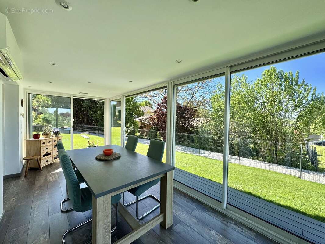Appartement à DANNEMARIE