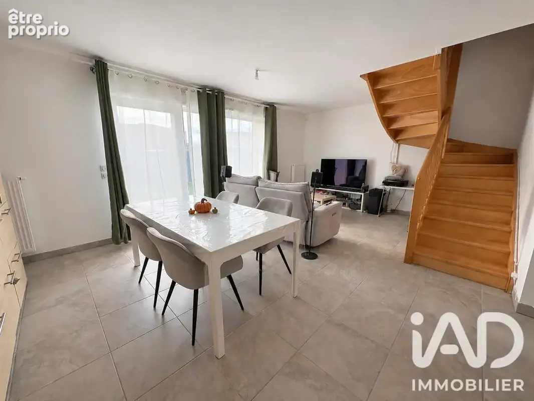 Photo 1 - Maison à SECLIN