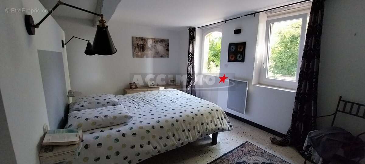 Maison à DREMIL-LAFAGE