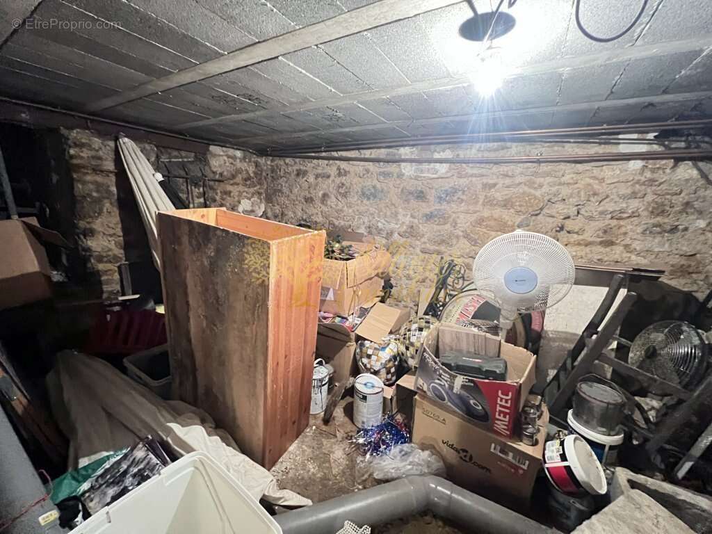 Commerce à SAINT-MAUR-DES-FOSSES