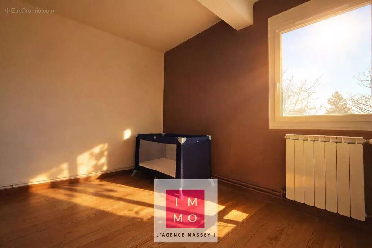 Maison à TRIE-SUR-BAISE