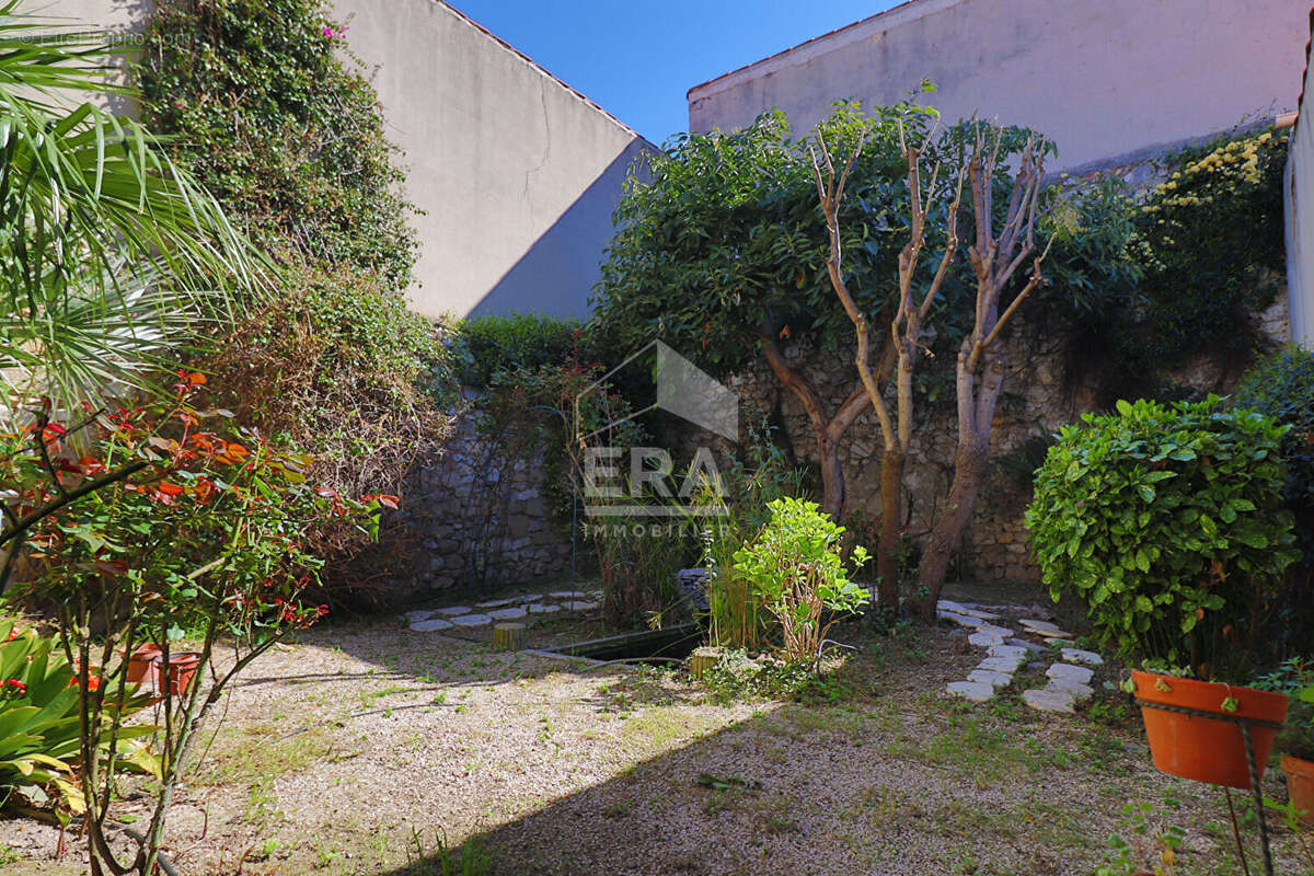 Maison à MARSEILLE-10E