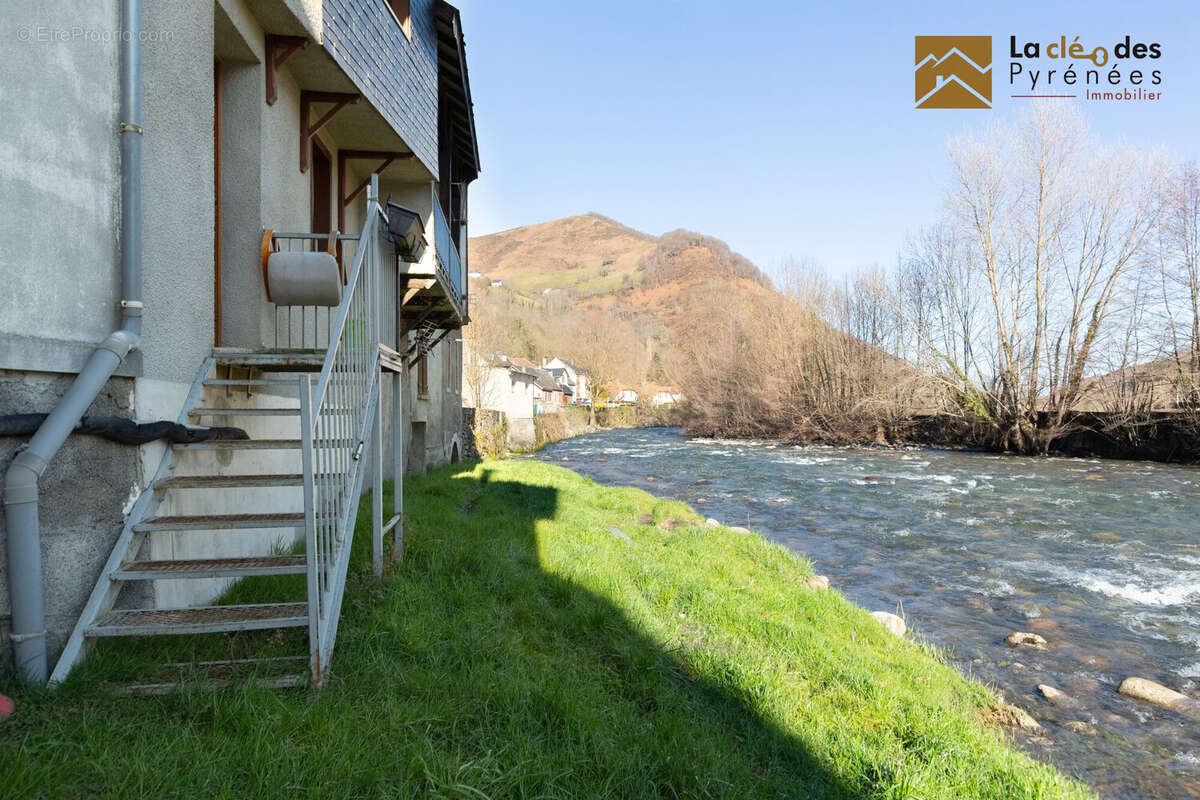 Maison à SARRANCOLIN