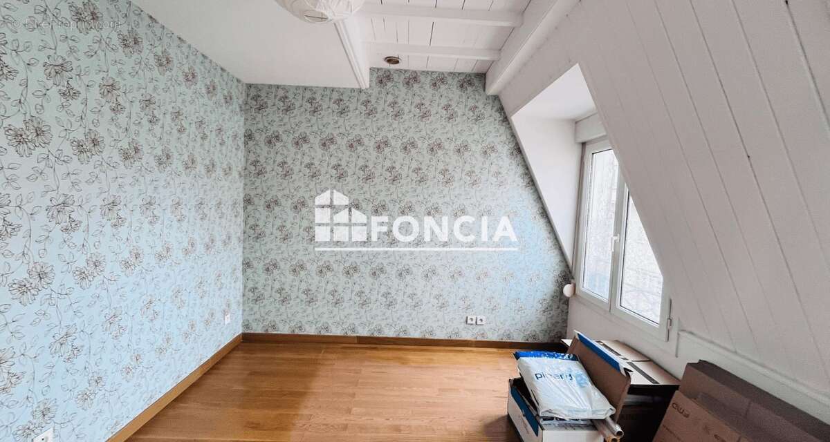 Appartement à LYON-6E