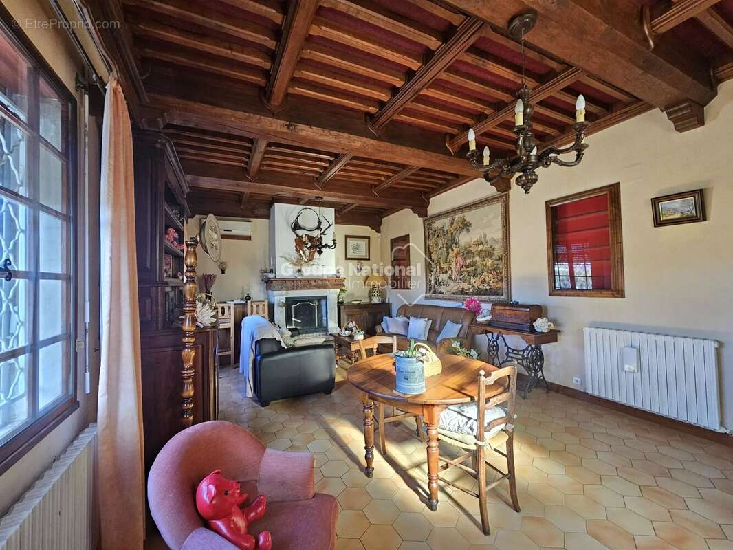 Maison à CAROMB