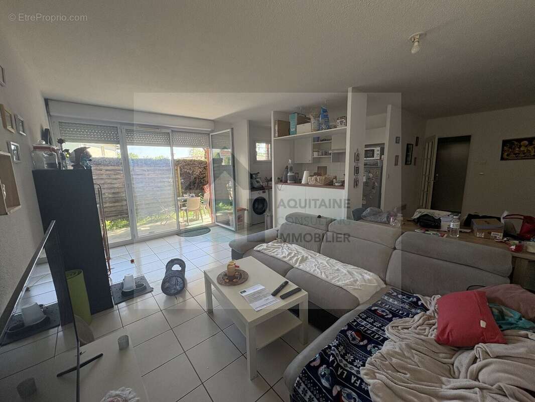 Appartement à GENISSAC