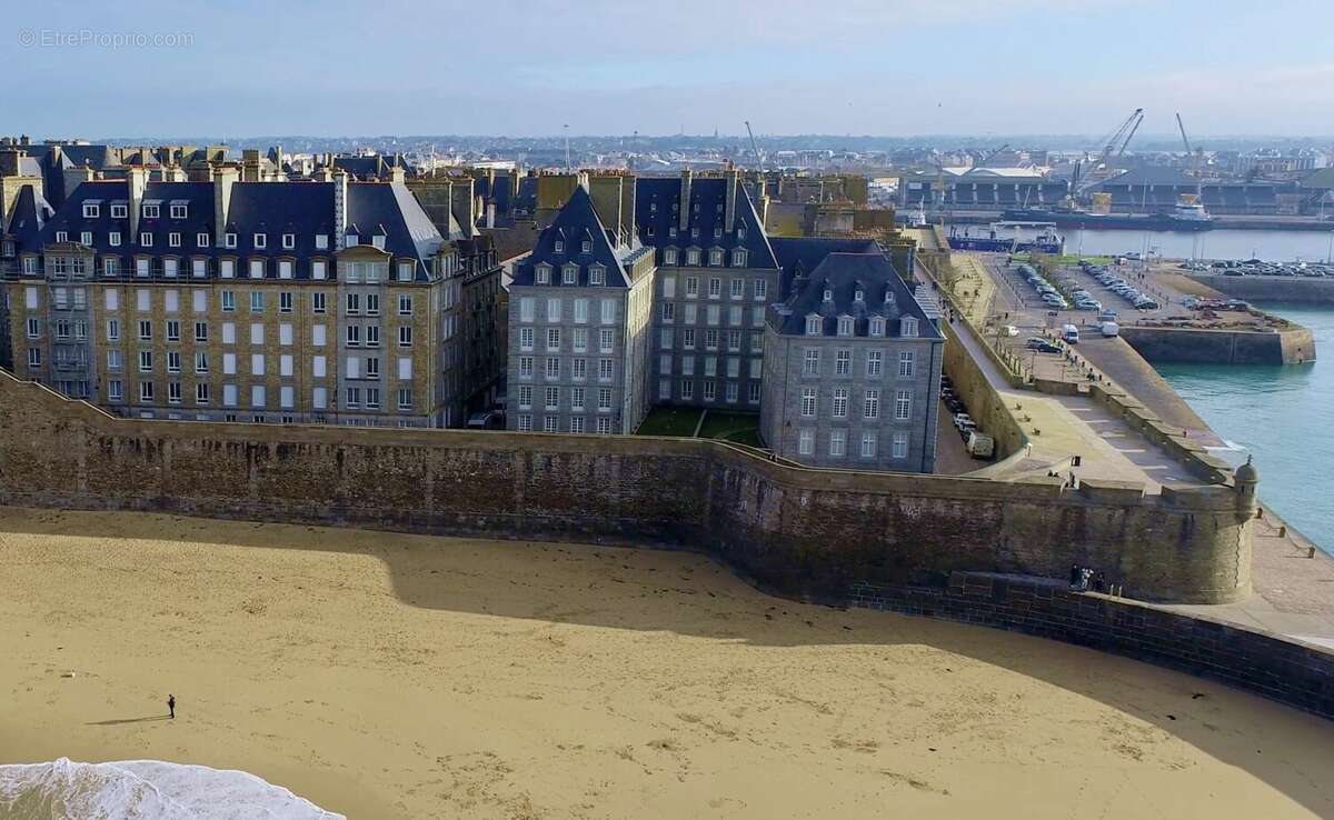 Appartement 101 m² à Saint-Malo  - photo 2