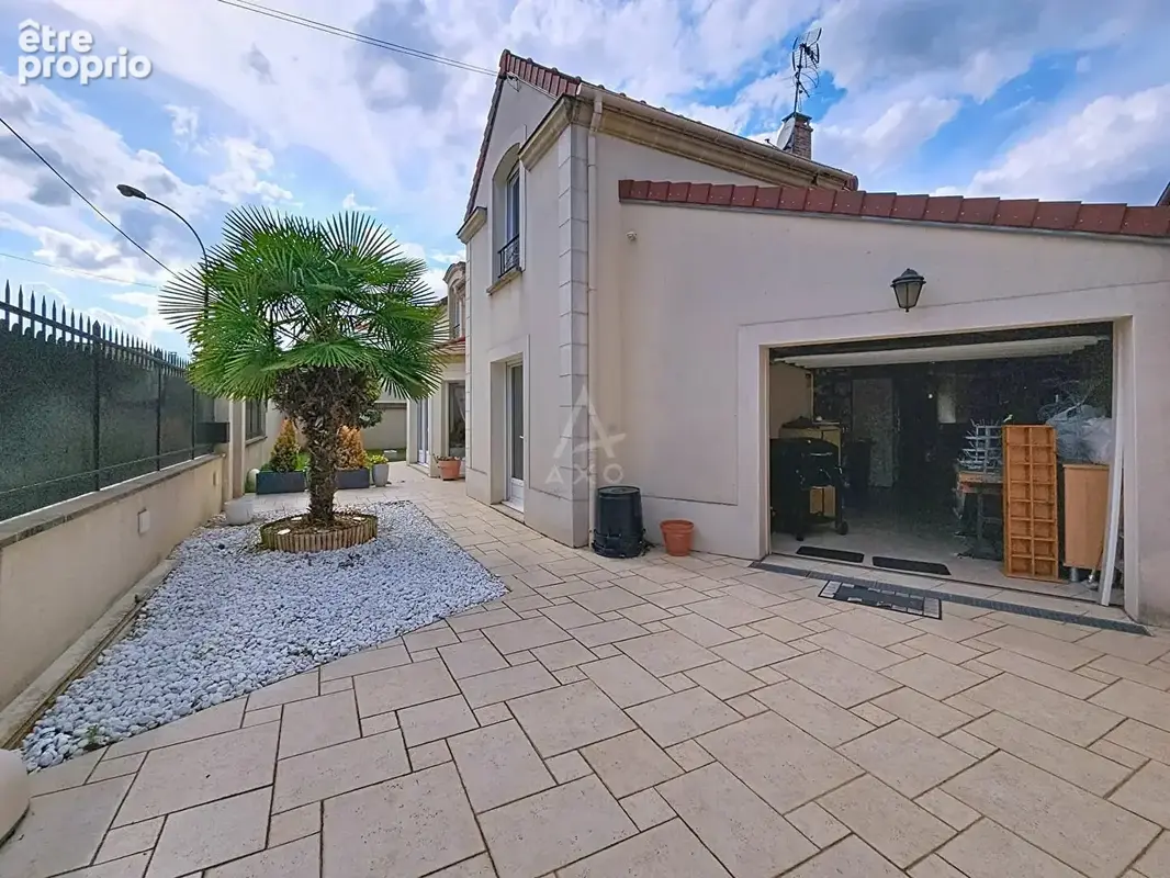 Maison 160 m² à Saint-Maur-Des-Fosses  - photo 19