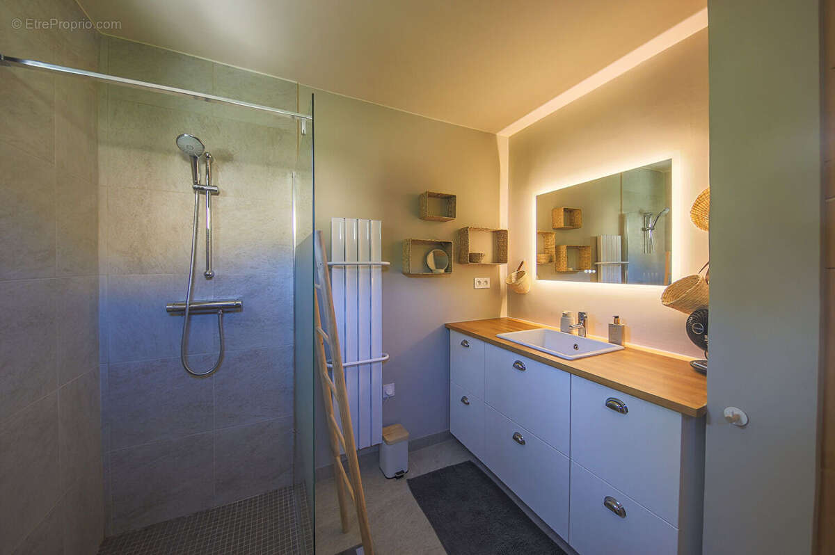 Duplex de charme T5  avec vue mer et accès plage à pied - photo 14
