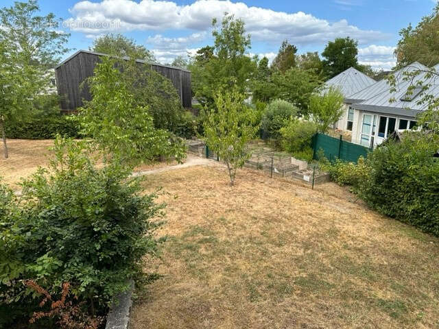 Appartement 29 m² à Les Ulis  - photo 8