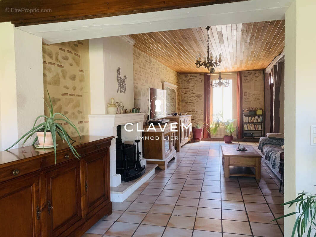 Maison à SAINTE-FOY-LA-GRANDE