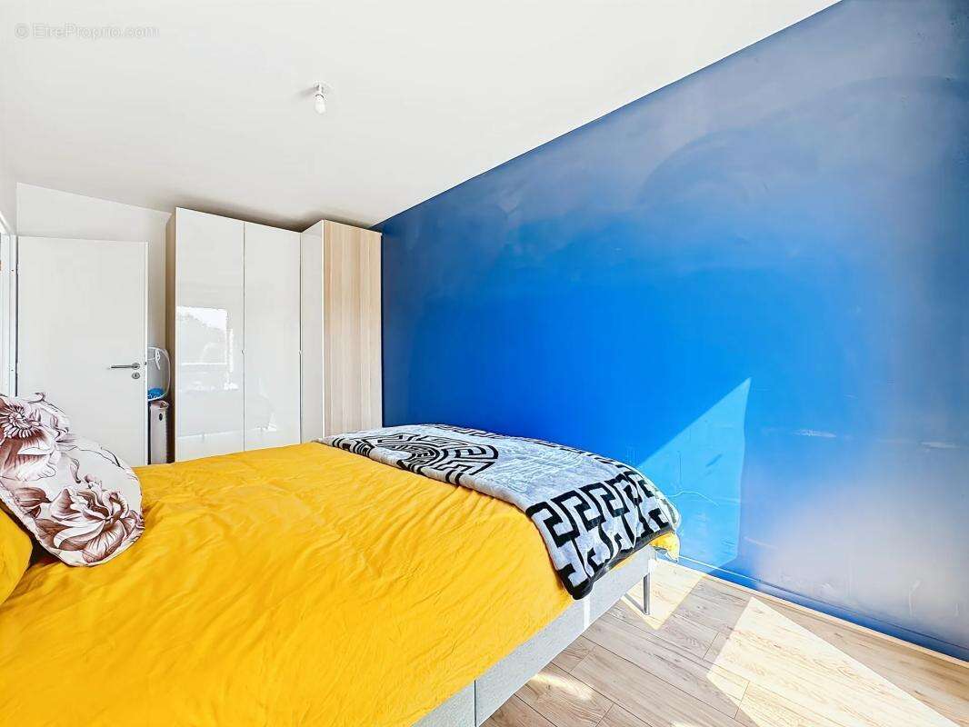 Maison à BUSSY-SAINT-GEORGES