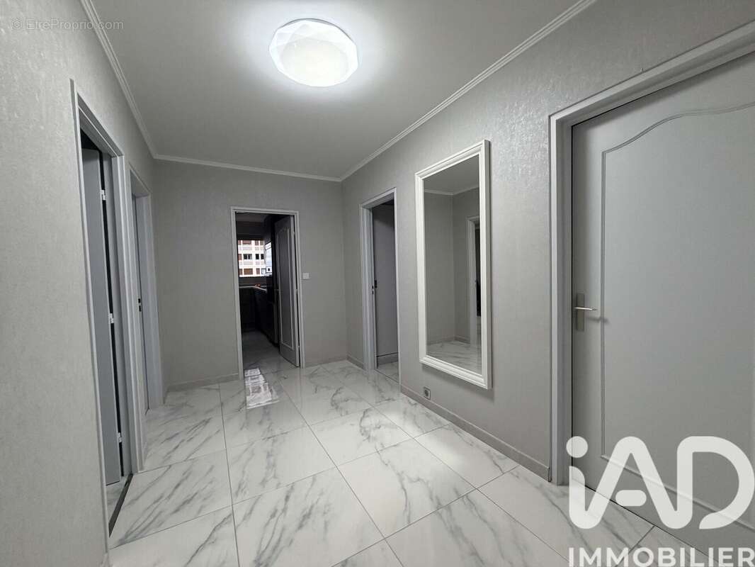 Photo 3 - Appartement à POITIERS