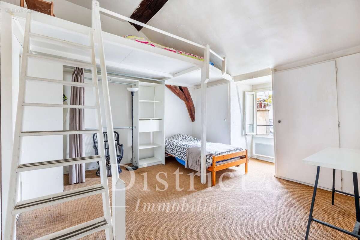 Appartement à PARIS-6E