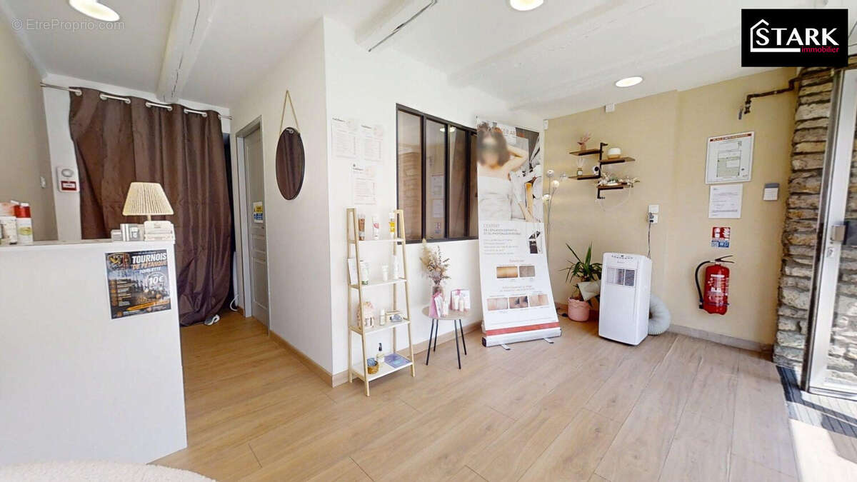 Commerce 54 m² à Hericourt  - photo 4