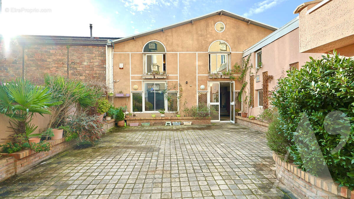 Appartement à LE BOURGET