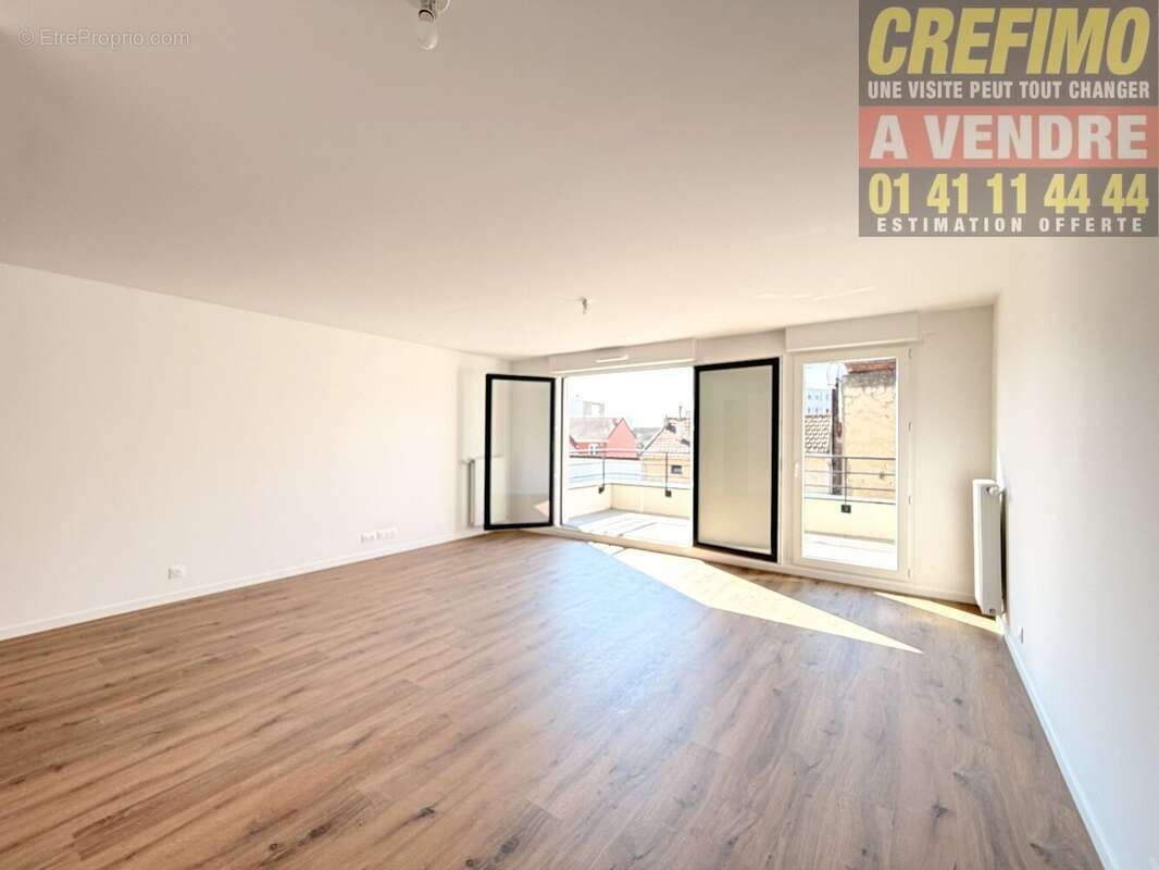 Appartement à COLOMBES