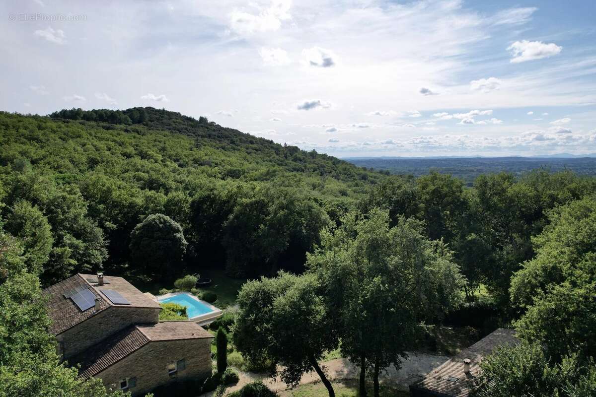 Maison à UZES