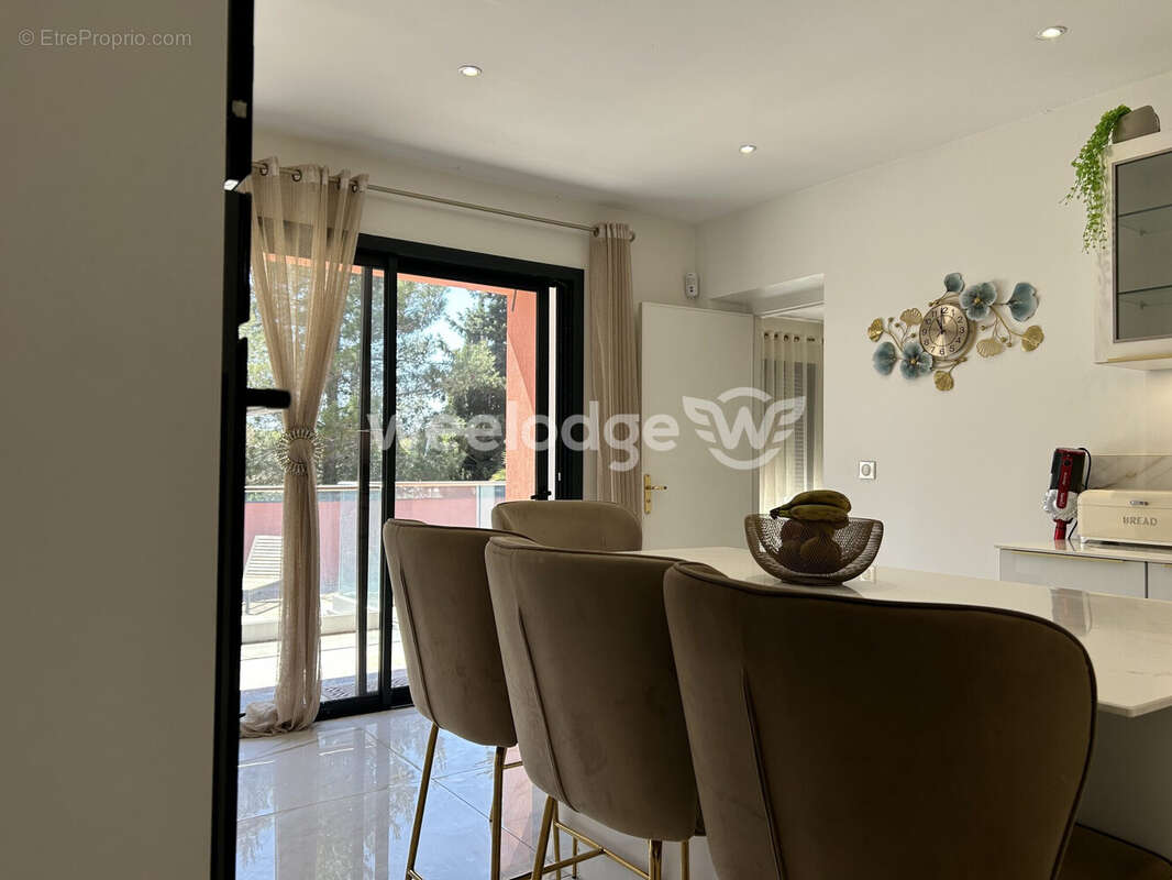 Maison 186 m² à Boulbon  - photo 8