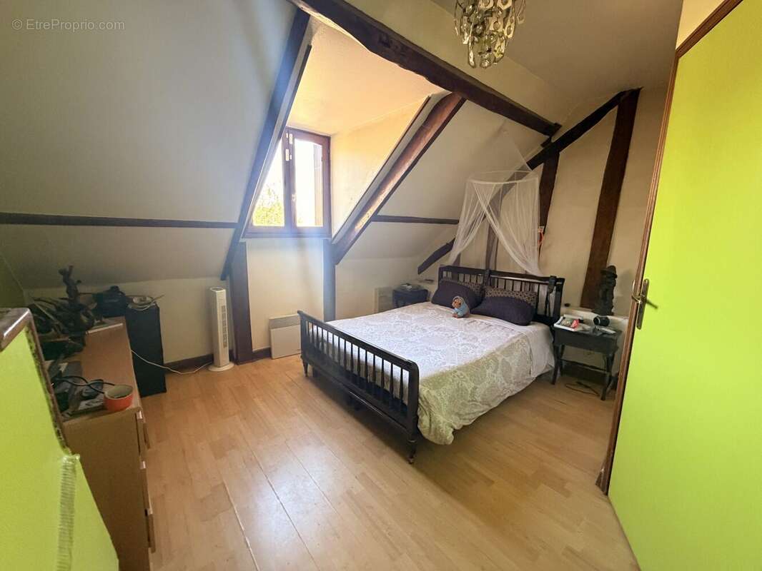 Maison 114 m² à Angervilliers  - photo 8