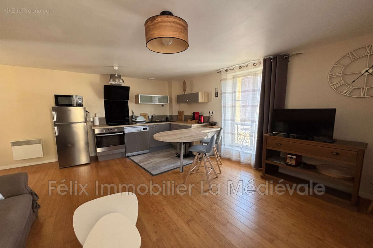 Appartement à SARLAT-LA-CANEDA