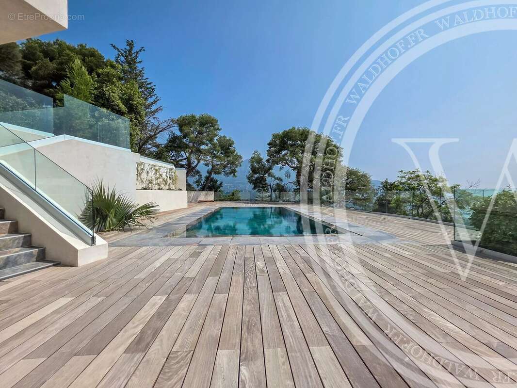 Maison à ROQUEBRUNE-CAP-MARTIN