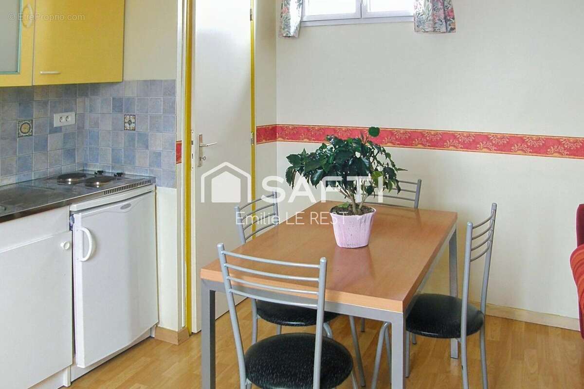 Photo 4 - Appartement à PLOMODIERN