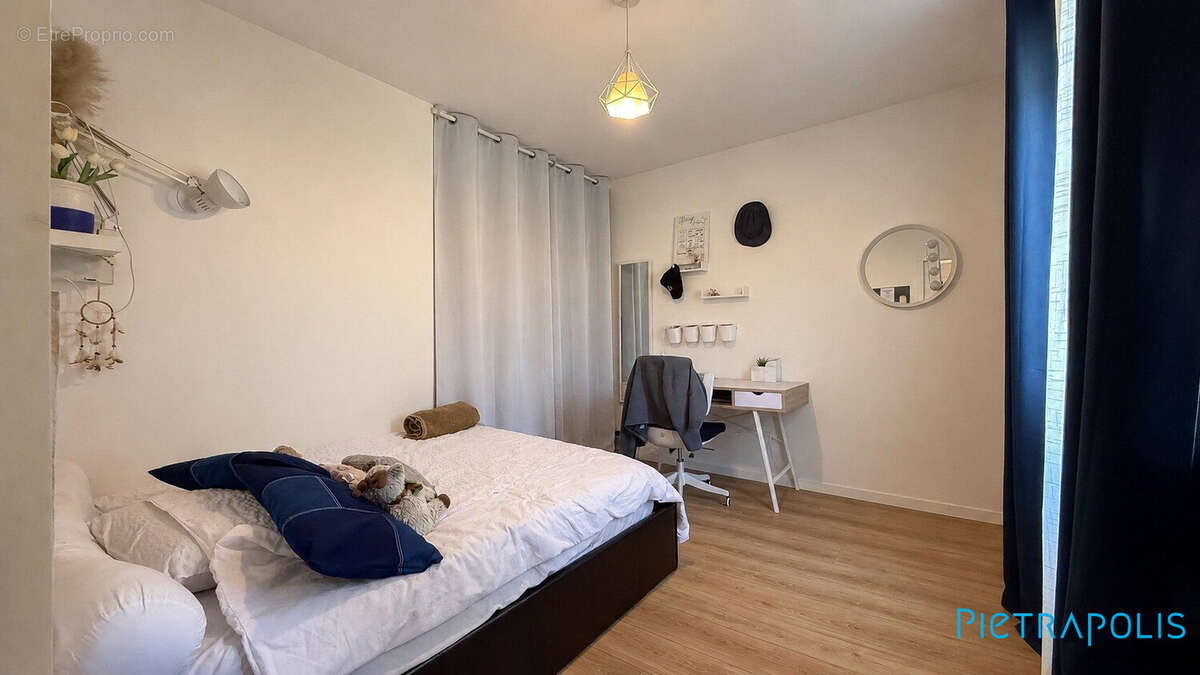 Maison 126 m² à Taluyers  - photo 7