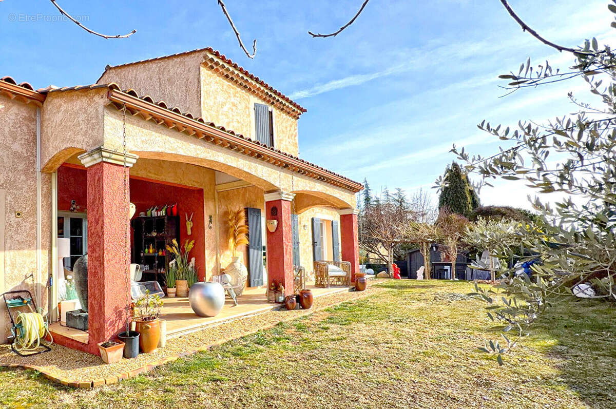 Maison à FORCALQUIER