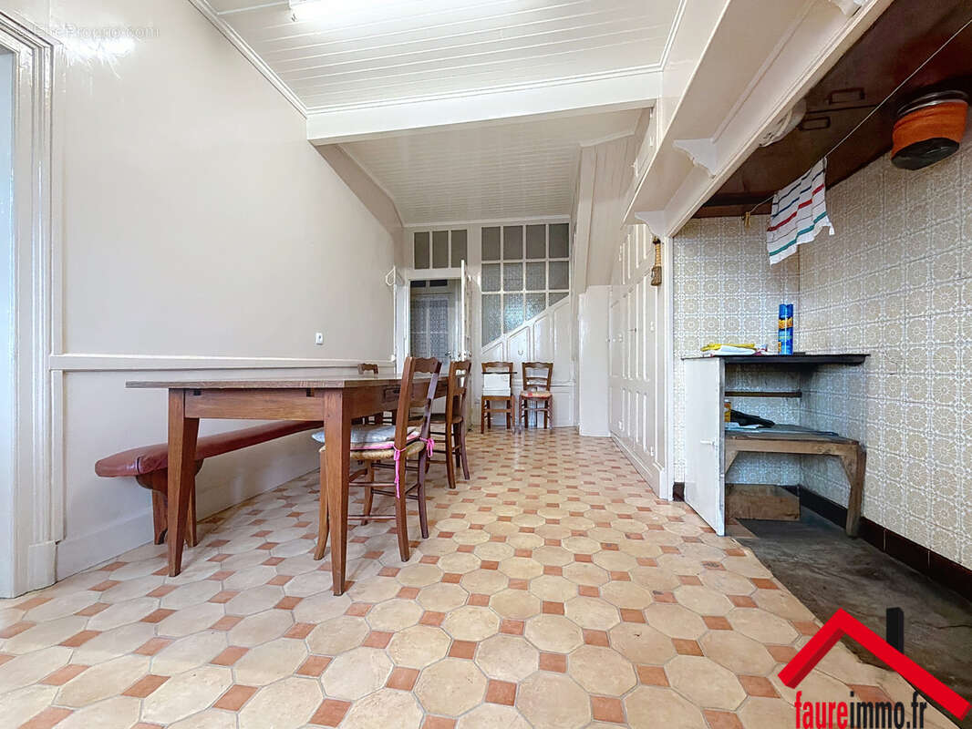 Maison à st-cyr-la-roche en correze - photo 3