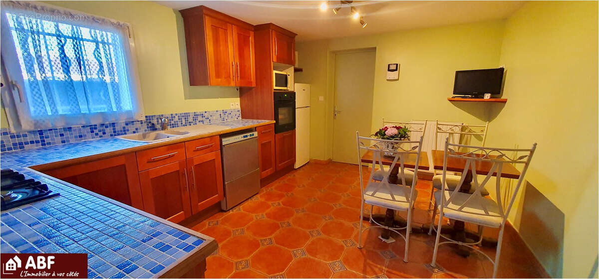 Maison à TOURVILLE-SUR-ARQUES