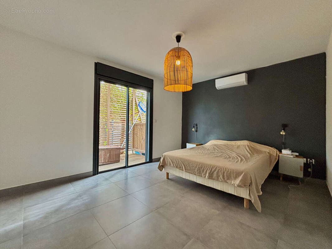 Trois-Bassins littoral  - Villa contemporaine T5 avec piscine - photo 7