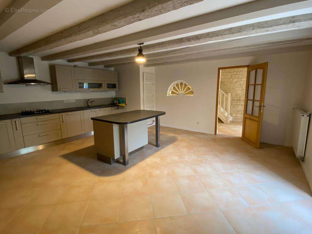 Maison de caractère à 15 min de LA ROCHELLE! - photo 3