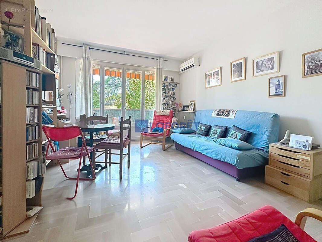 Appartement à DRAGUIGNAN