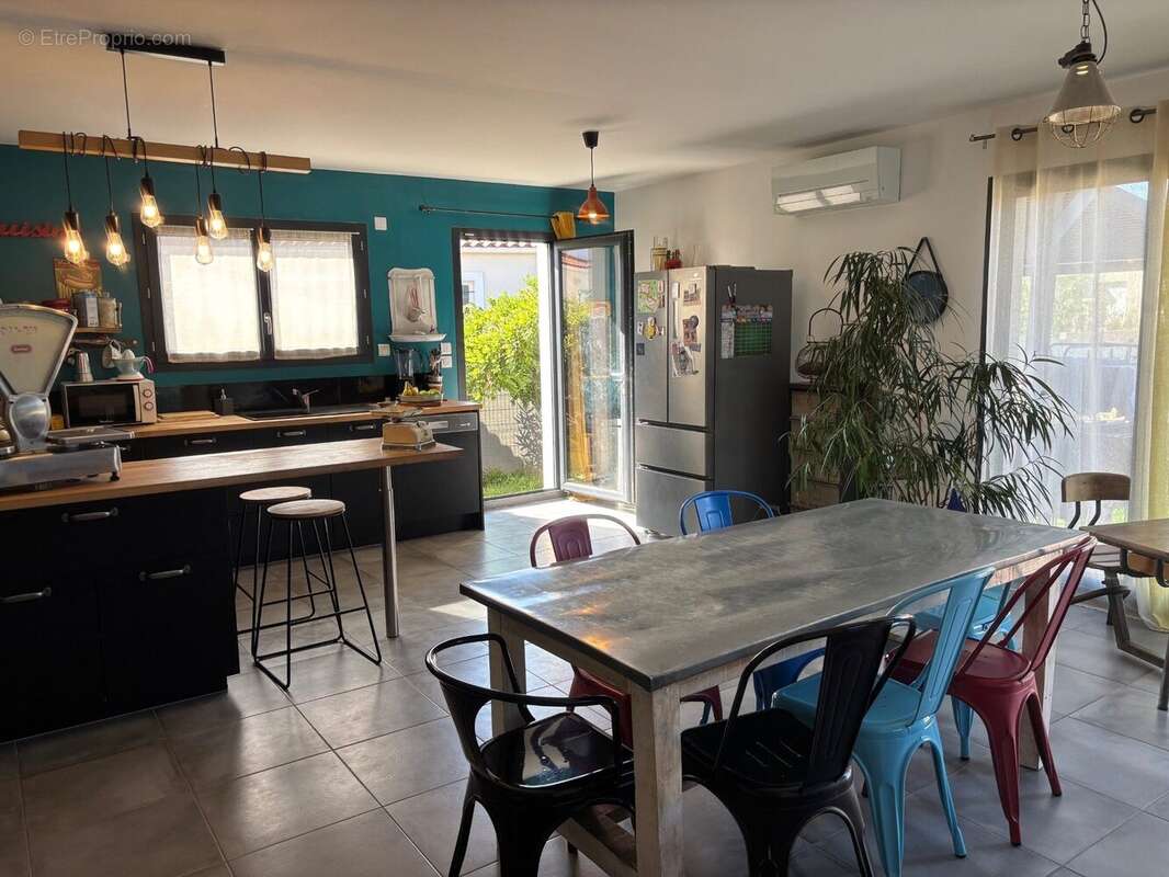 Maison à MONTESQUIEU-DES-ALBERES