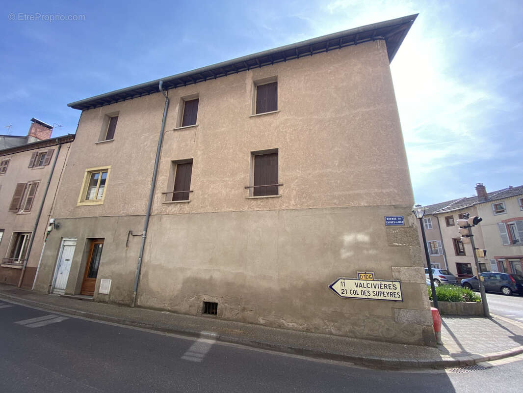 Appartement à AMBERT