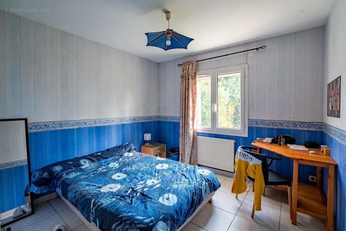 Maison à BLANQUEFORT