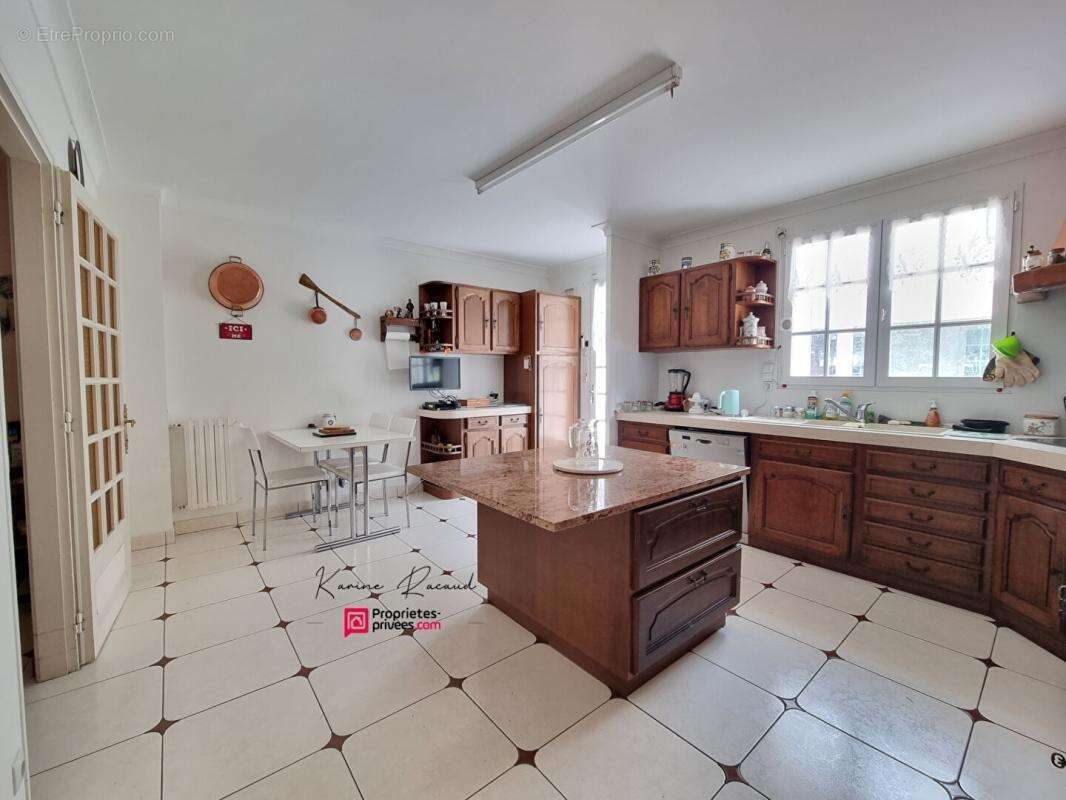 Maison Fougeré 7 pièce(s) 174 m2 , piscine - photo 6
