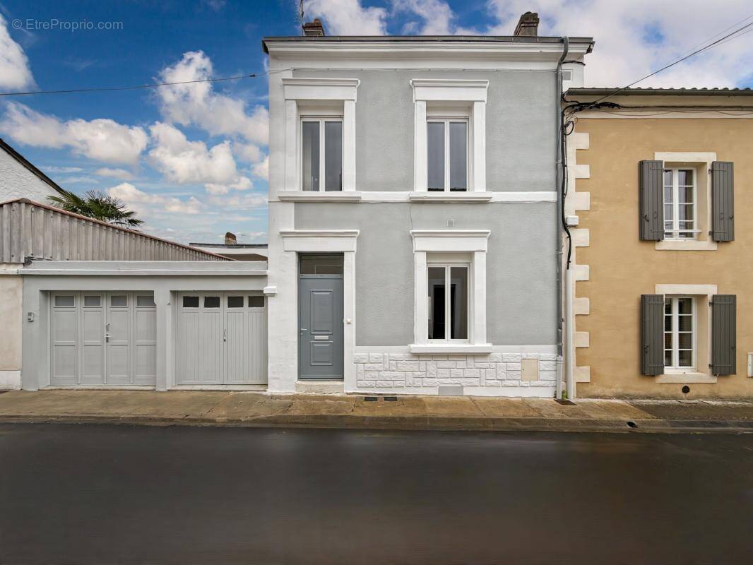 Maison à PERIGUEUX