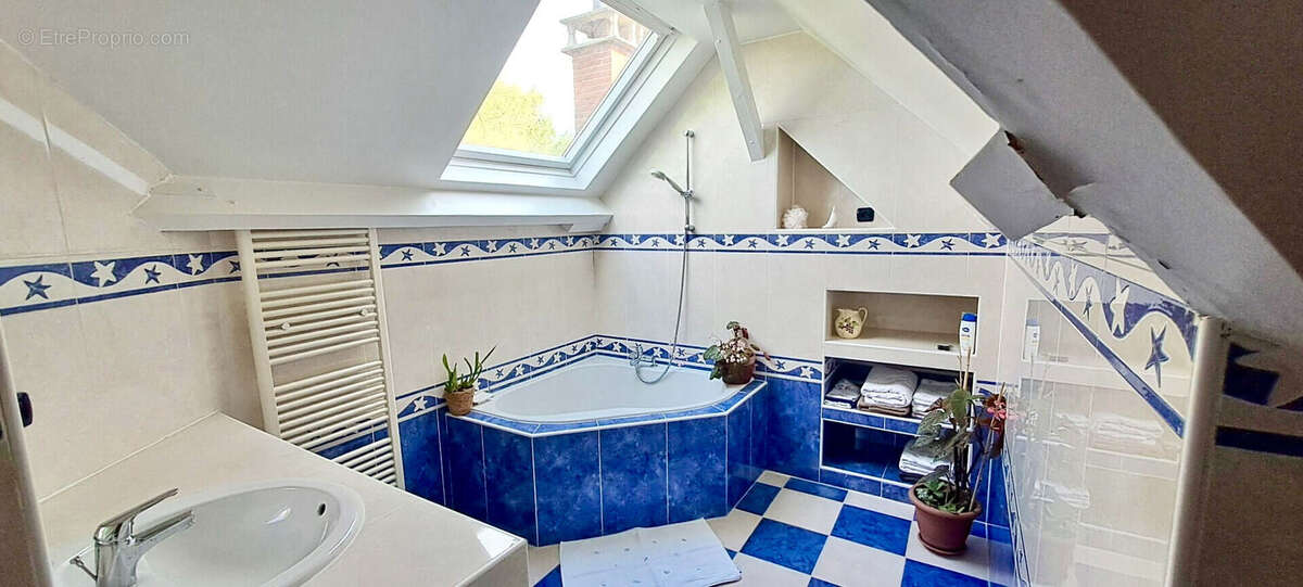 Maison à YERRES