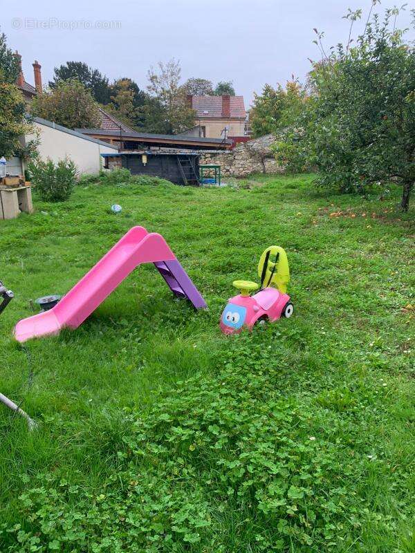 Maison à LIZY-SUR-OURCQ