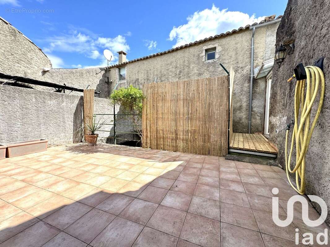 Photo 2 - Maison à LUSSAN