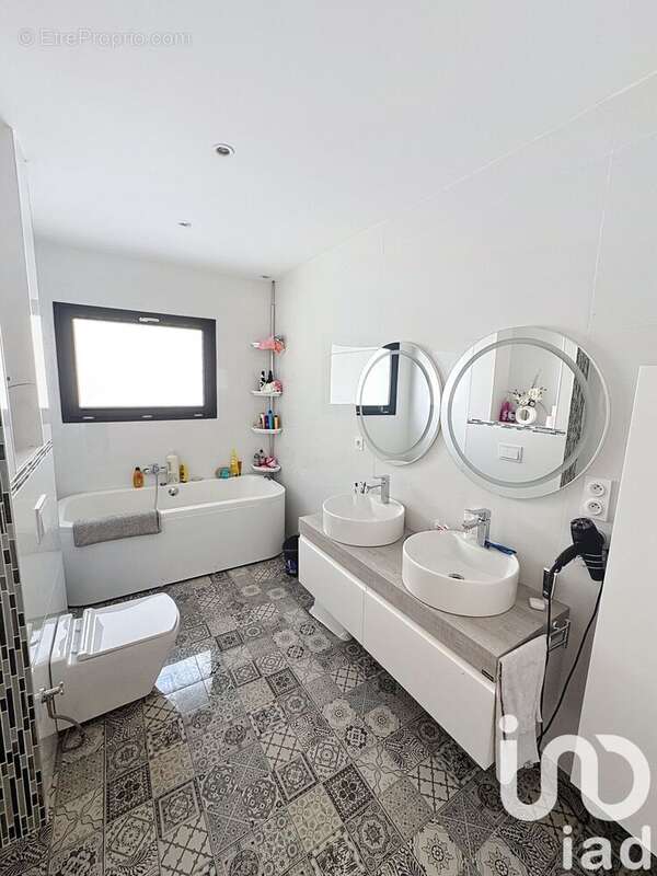 Photo 8 - Maison à CORBONOD