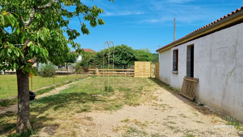 Maison à vendre 3 pièces SAINT PANTALEON DE LARCHE (19) - photo 12