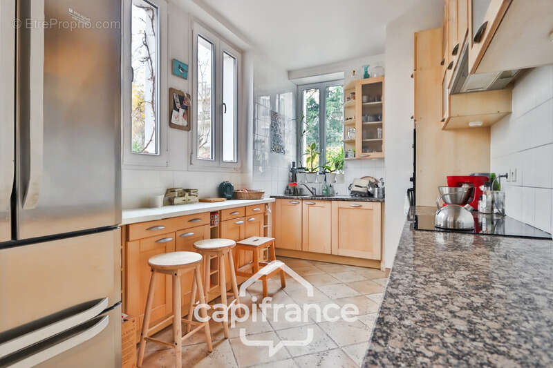 Maison à vendre 10 pièces SCEAUX (92) - photo 10