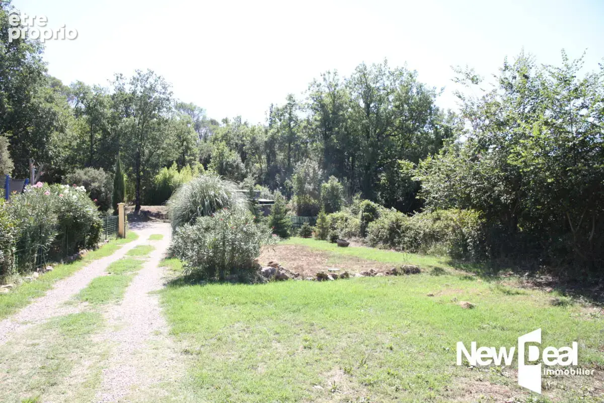 Jolie villa provençale 84 m2 habitables au calme, sur une parcelle de  4 600m2 à Besse-sur-Issole (83), avec piscine - photo 13