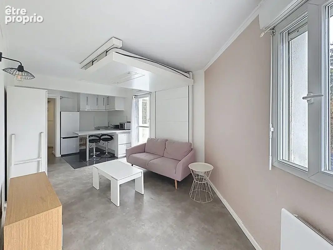 Appartement à VILLETANEUSE