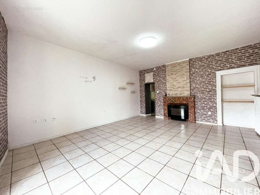 Maison 123 m² à Viviers-Sur-Chiers  - photo 6