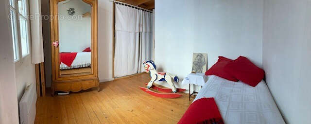 Maison à SAINT-CLEMENT-DES-BALEINES